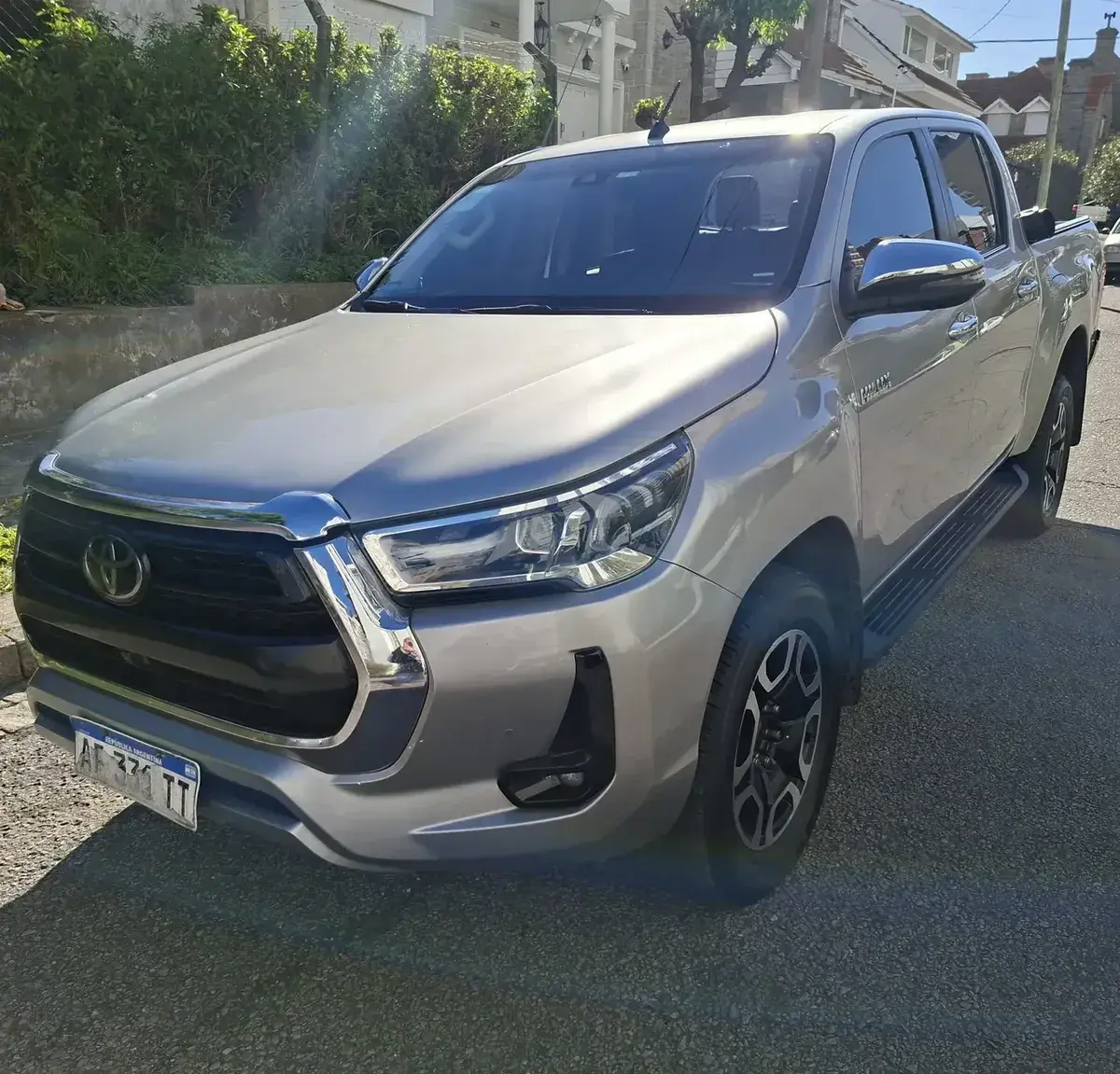 Toyota Hilux Pick-Up 2.8 Cd Srx 204Cv 4X4 At 2022 - foto 1