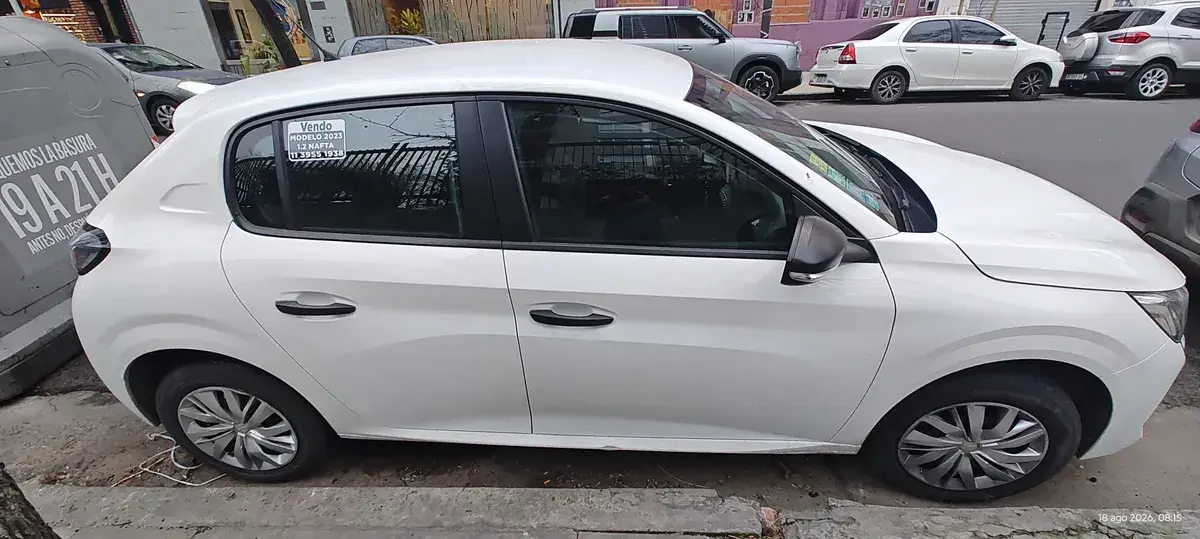 Peugeot 208 1.2 Like 2023 - foto 4