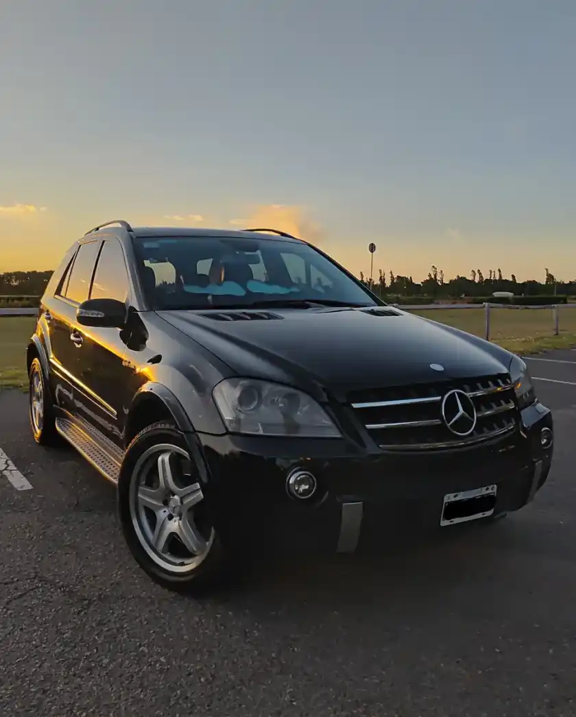 Mercedes-Benz Clase Ml 6.3 Ml63 4Matic Amg 2008 - foto 2