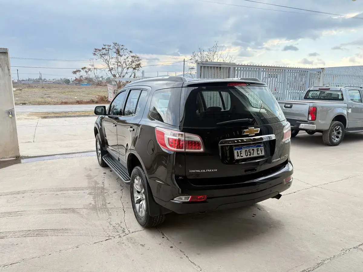 Chevrolet Trailblazer 2.8 Td Premier 200Cv 4X4 At 2020 - foto 3