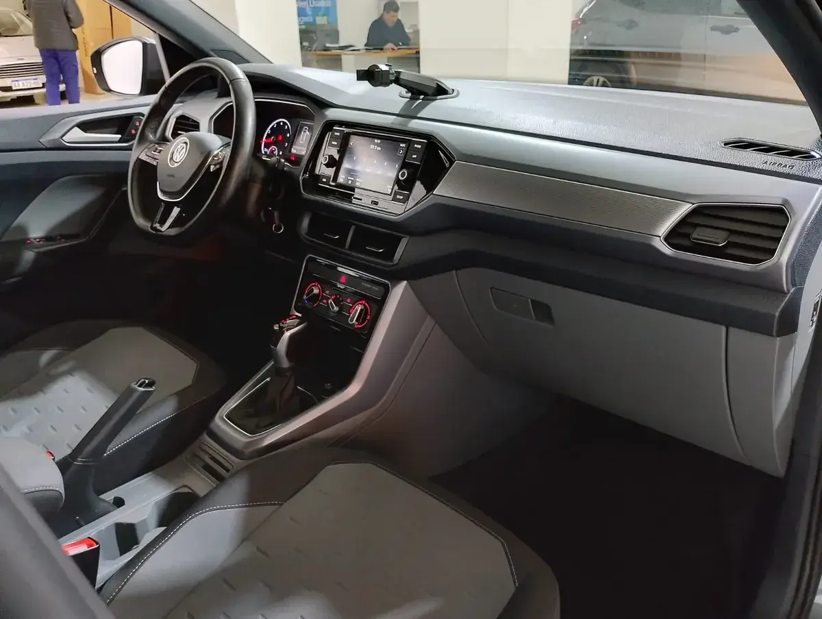 Volkswagen T-Cross 1.6 Comfortline At 2019 - foto 5