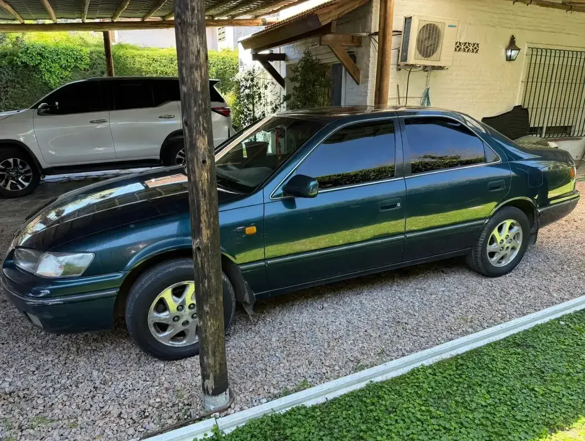 Toyota Camry 3.0 Gx  Automatico , Cuero 1998 - foto 1