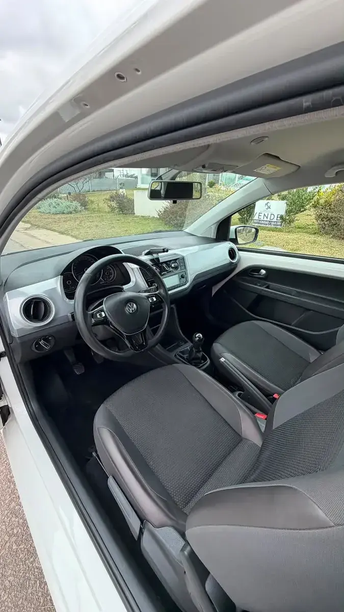 Volkswagen Up! 1.0 High Up! 3 P 2019 - foto 5
