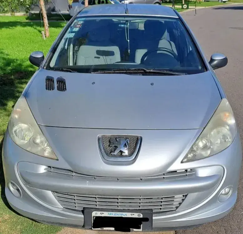 Peugeot 207 1.4 Allure Hdi 70Cv 2013 - foto 1