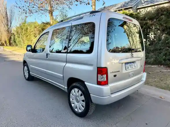 Citroën Berlingo Multispace 1.6 Xtr Hdi 92Cv 2017 - foto 4