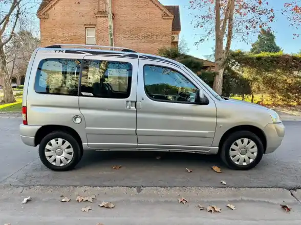 Citroën Berlingo Multispace 1.6 Xtr Hdi 92Cv 2017 - foto 5