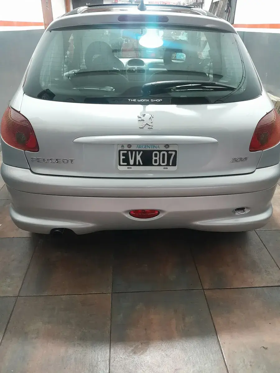 Peugeot 206 1.6 Quiksilver 2005 - foto 5
