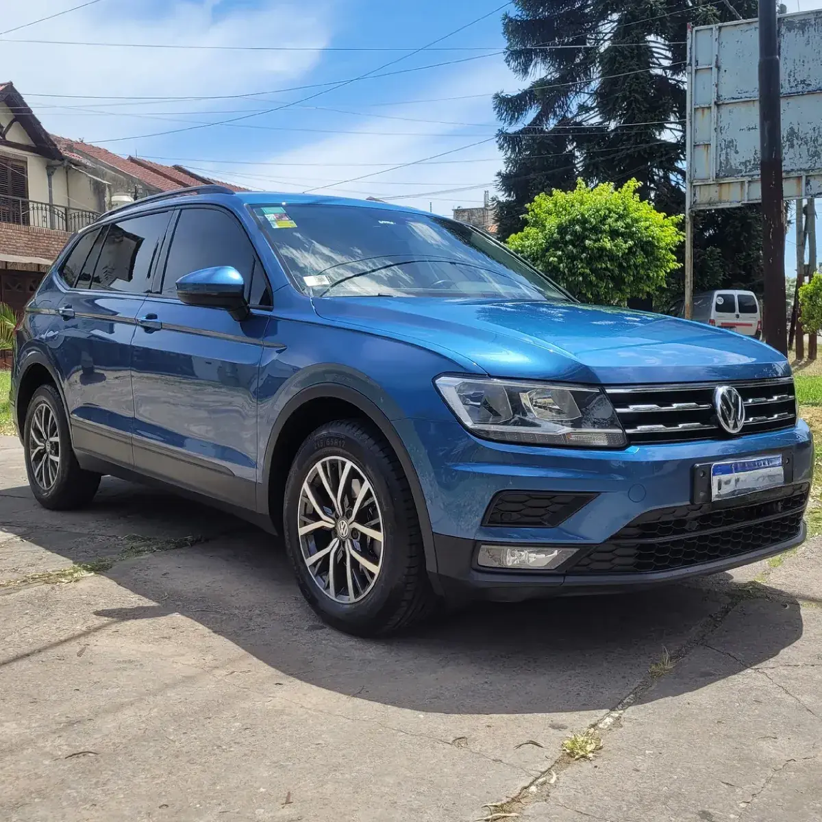 Volkswagen Tiguan Allspace 1.4 Tsi Trendline 150Cv Dsg 2018 - foto 1