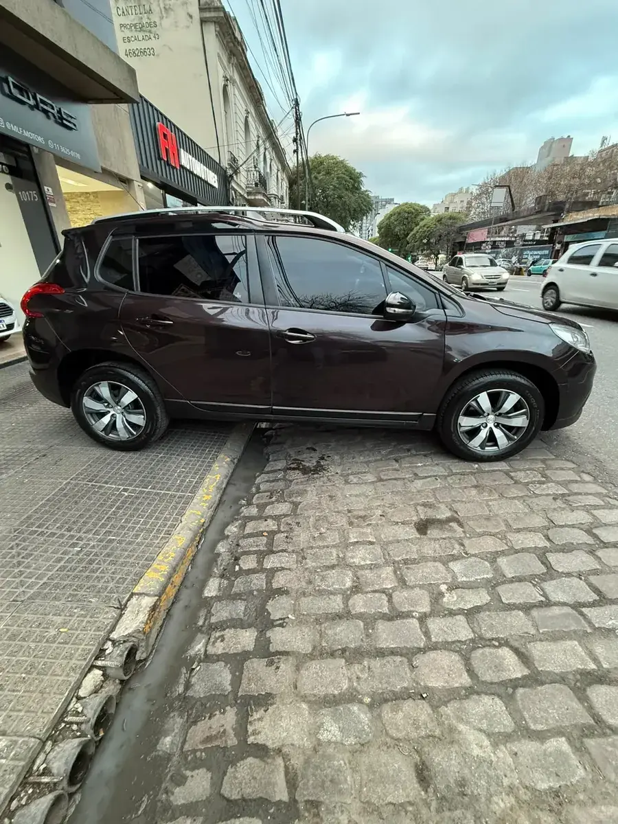 Peugeot 2008 1.6 Feline Tiptronic 2019 - foto 4