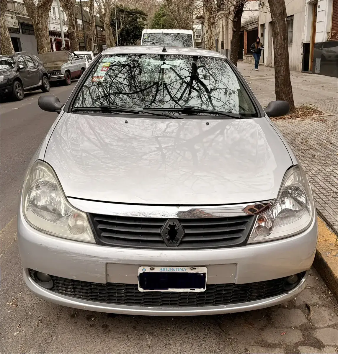 Renault Symbol 1.6 Confort 2009 - foto 2