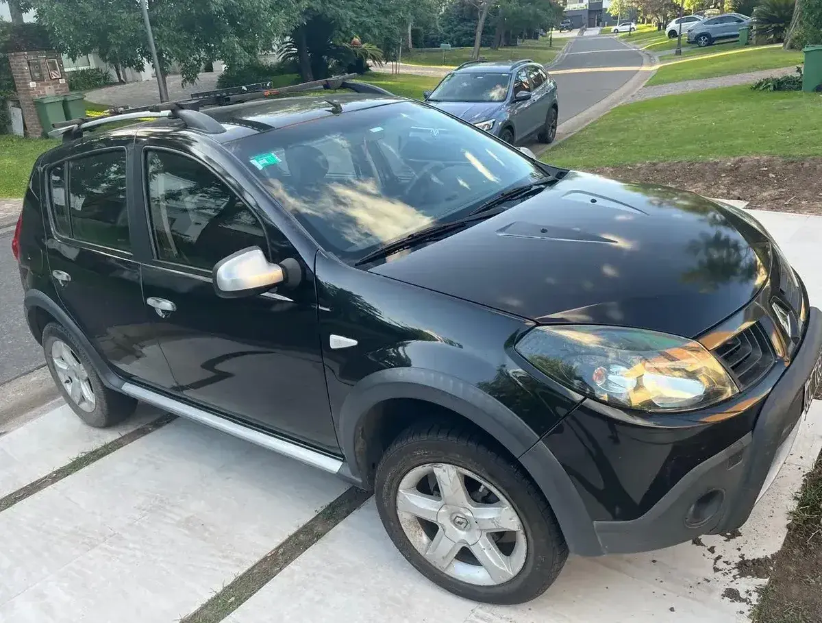 Renault Sandero Stepway 1.6 Confort 2011 - foto 1
