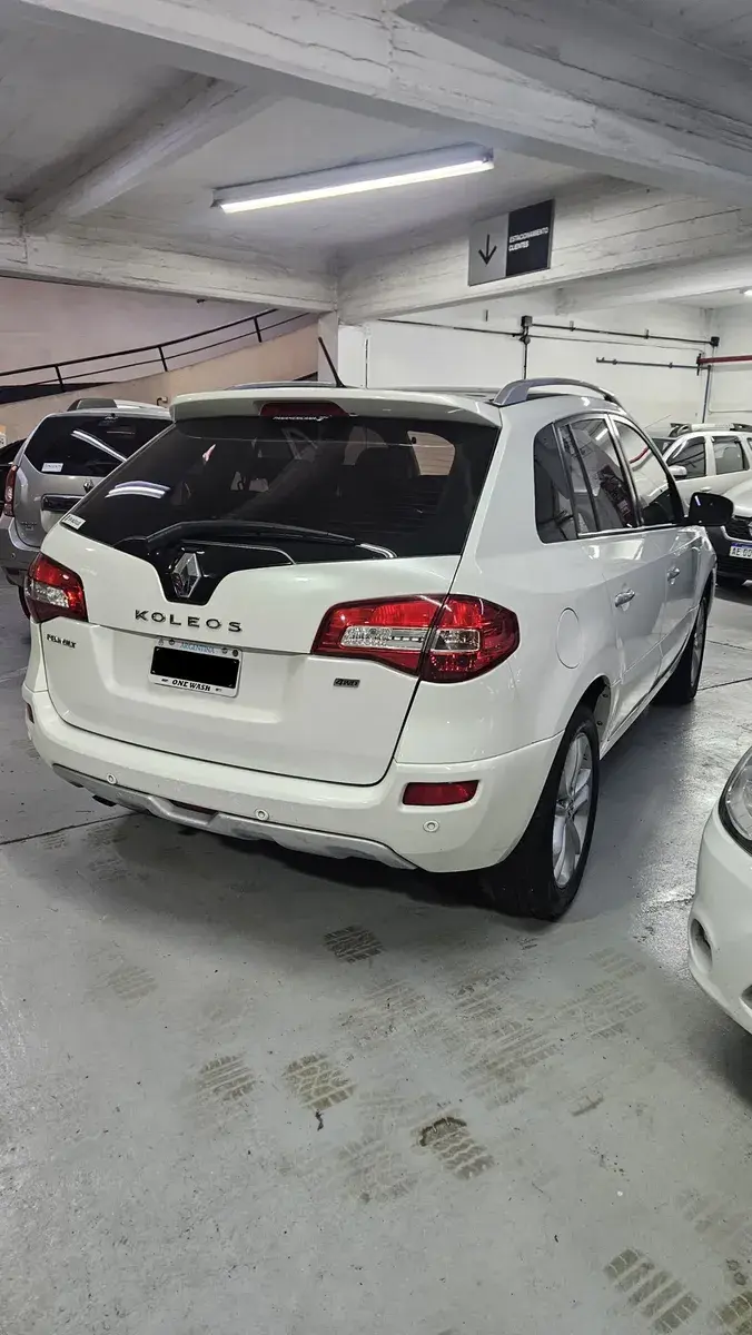 Renault Koleos 2.5 Privilege 4X4 Cvt 2013 - foto 3