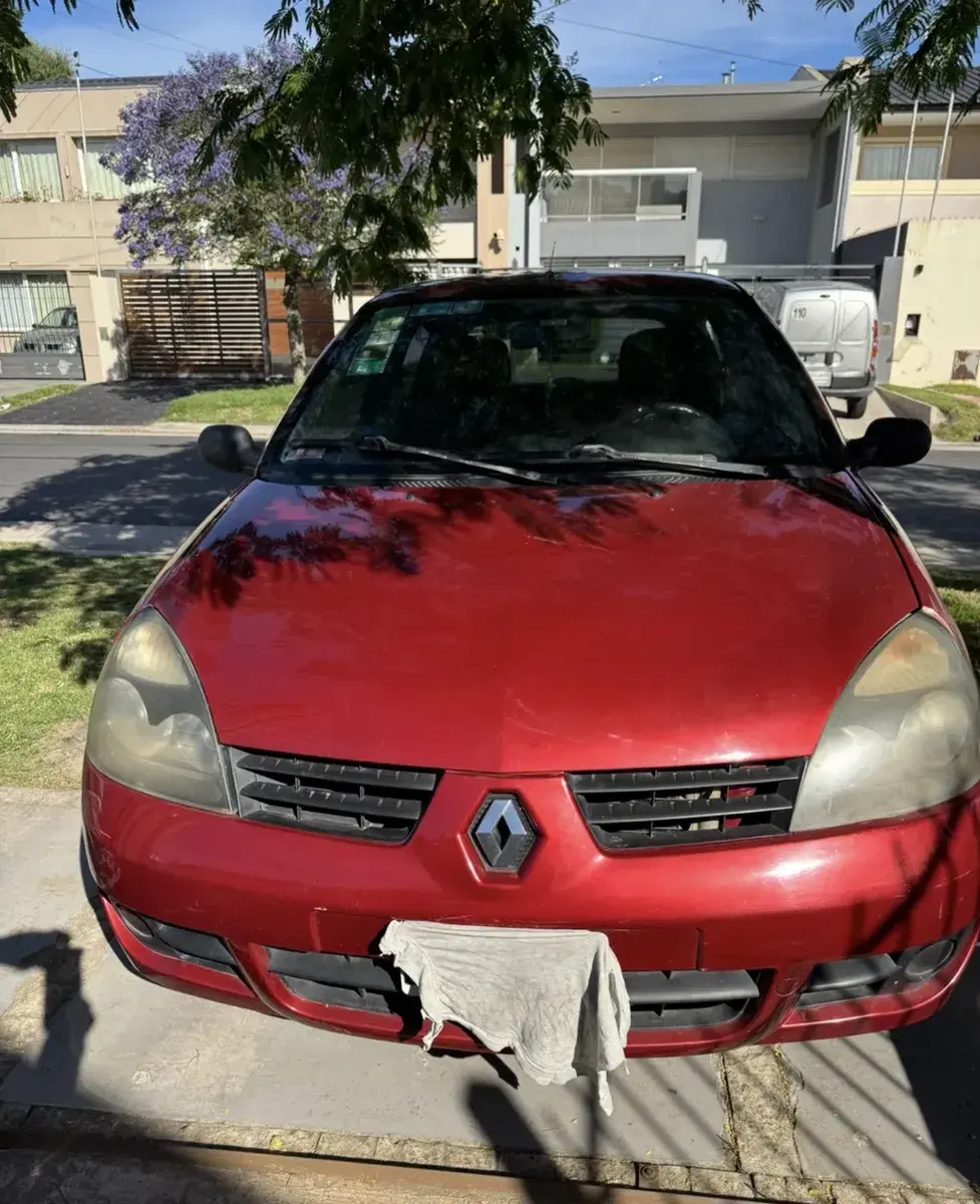 Renault Clio 1.2 Mío Authentique 2012 - foto 3