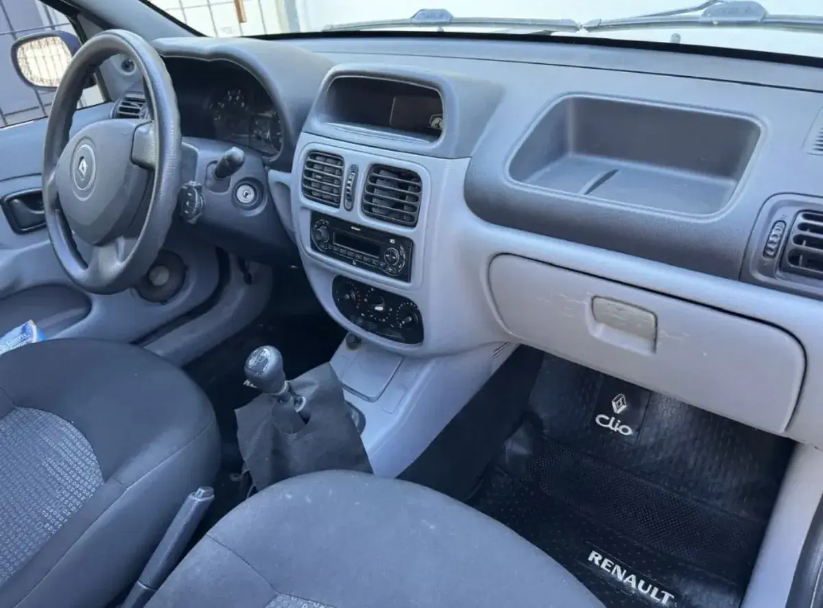 Renault Clio 1.2 Mío Authentique 2012 - foto 5