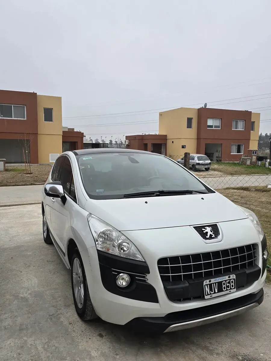 Peugeot 3008 1.6 Feline Thp 156Cv 2013 - foto 3