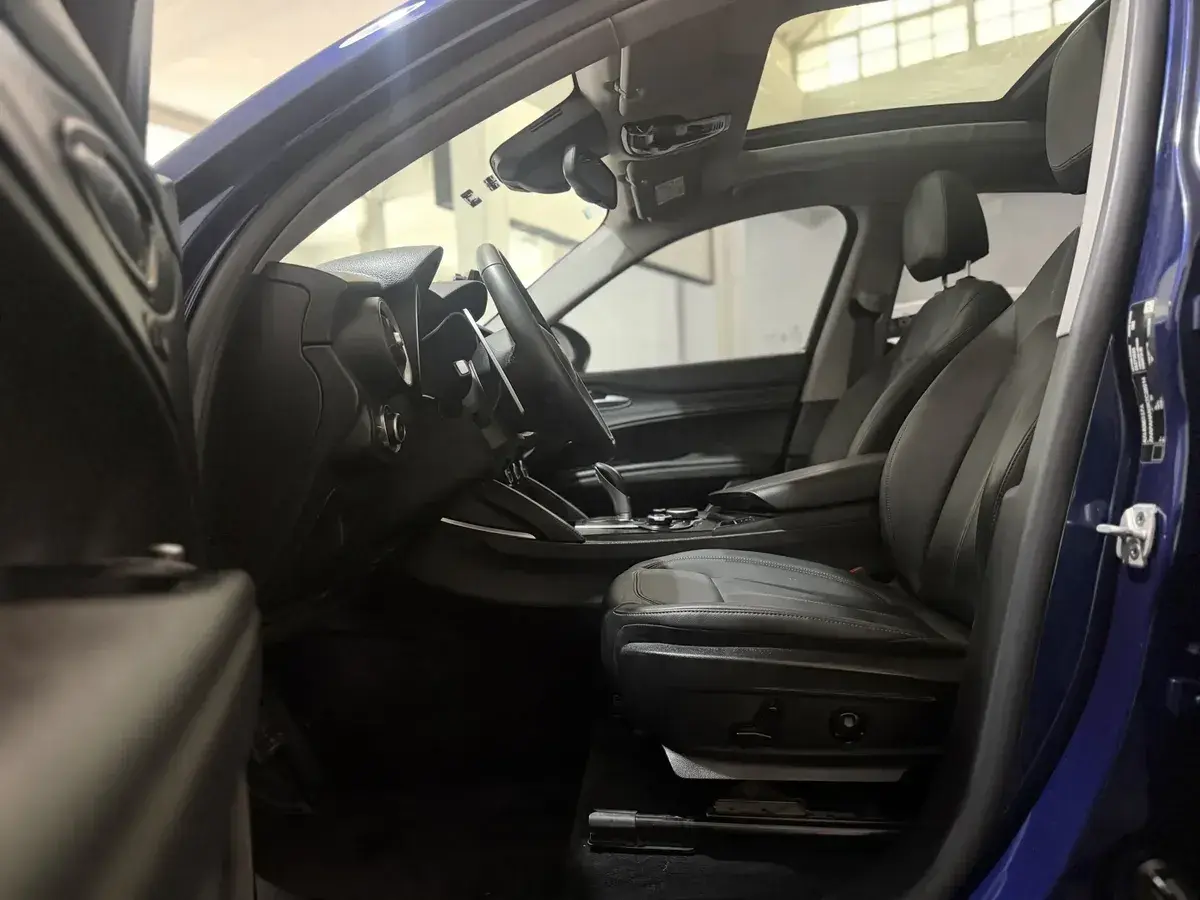 Alfa Romeo Stelvio 2.0 200Cv 2020 - foto 4