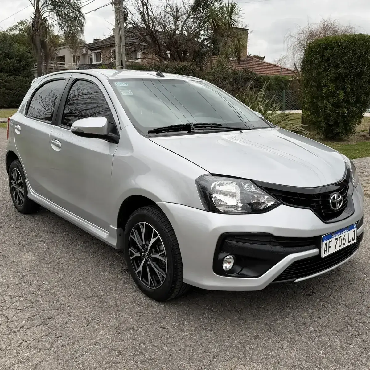 Toyota Etios 1.5 Xls Pack 2023 - foto 1