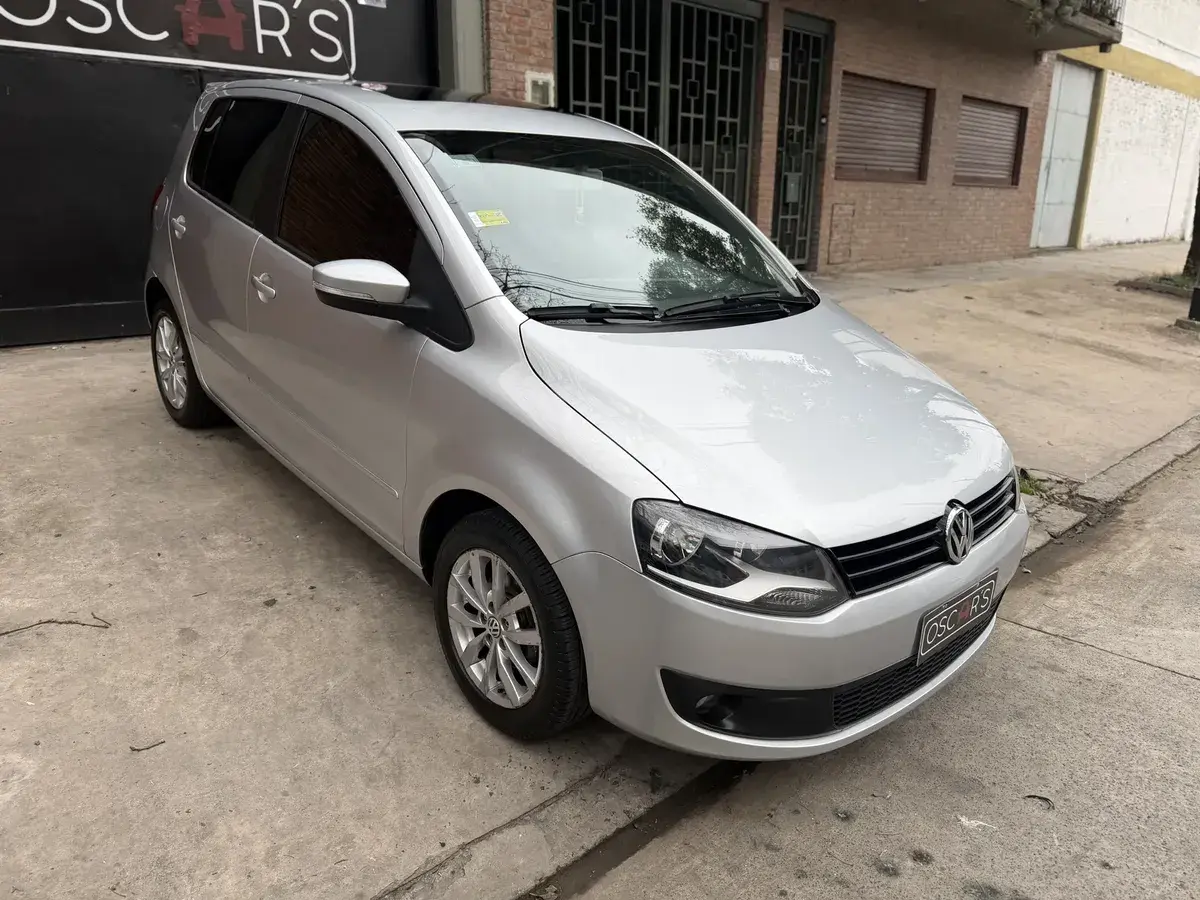 Volkswagen Fox 1.6 Highline Imotion 110 Hp 2014 - foto 3