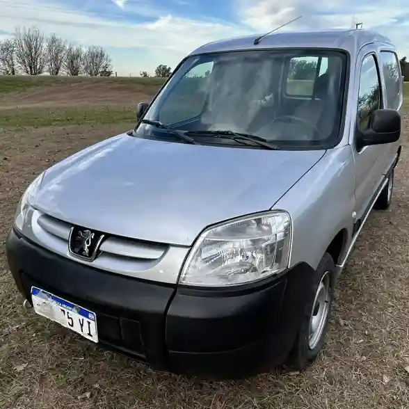 Peugeot Partner 1.6 Hdi Confort 2022 - foto 1
