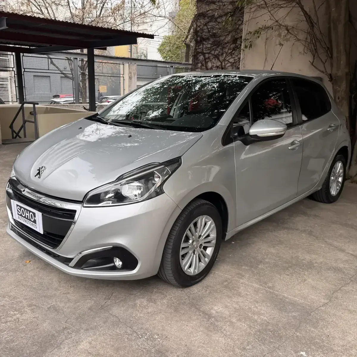 Peugeot 208 1.6 Allure Smeg Tiptronic 2016 - foto 1