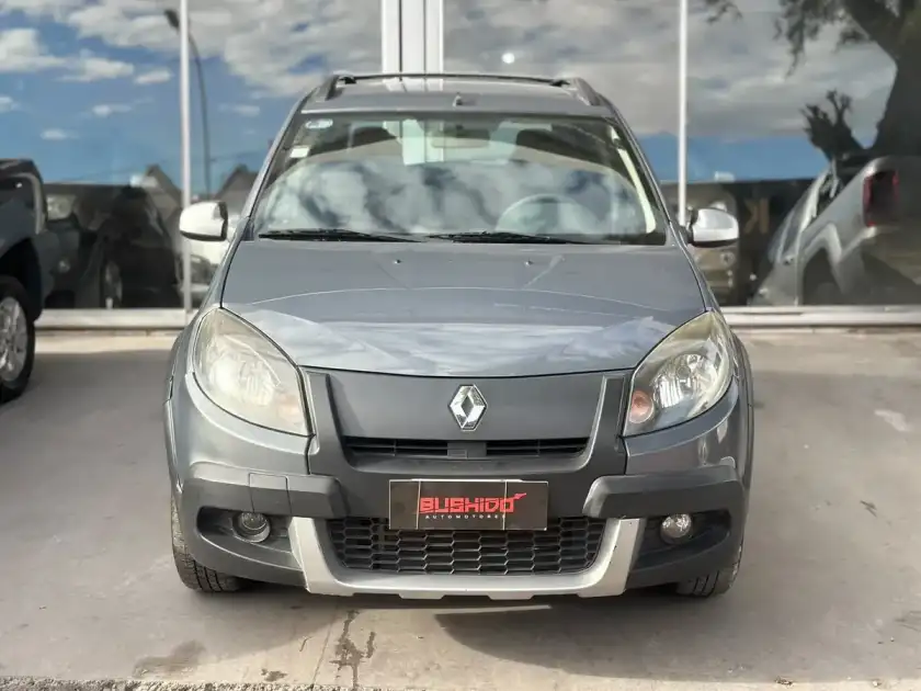 Renault Sandero Stepway 1.6 Confort 105Cv 2013 - foto 4