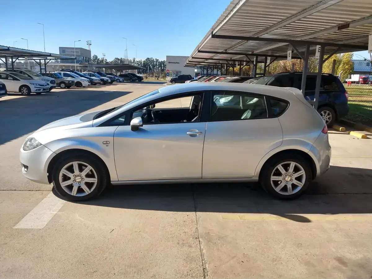 Seat Leon 2.0 I Manual 140Cv 2008 - foto 5