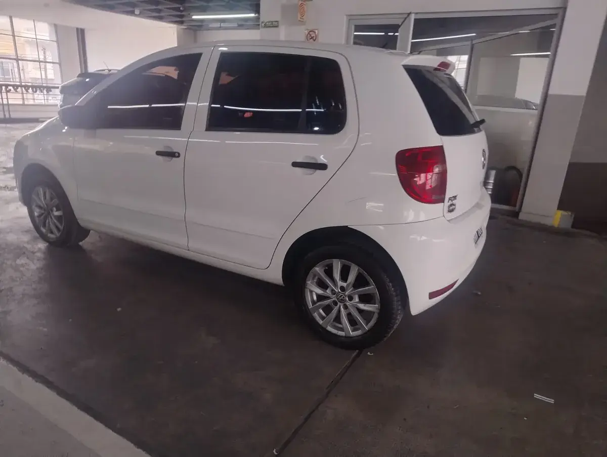 Volkswagen Fox 1.6 Trendline 2014 - foto 4