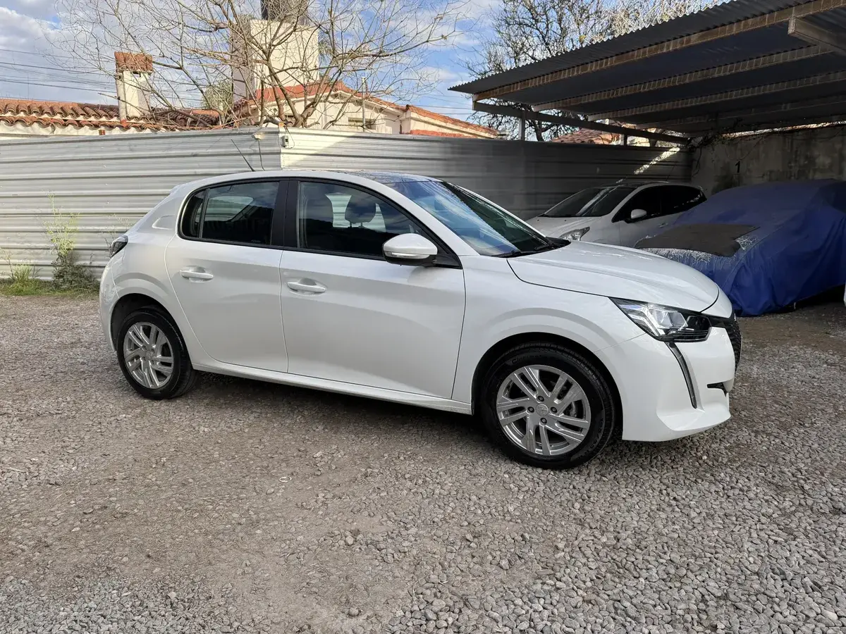 Peugeot 208 1.6 Active Am23.5 2022 - foto 3