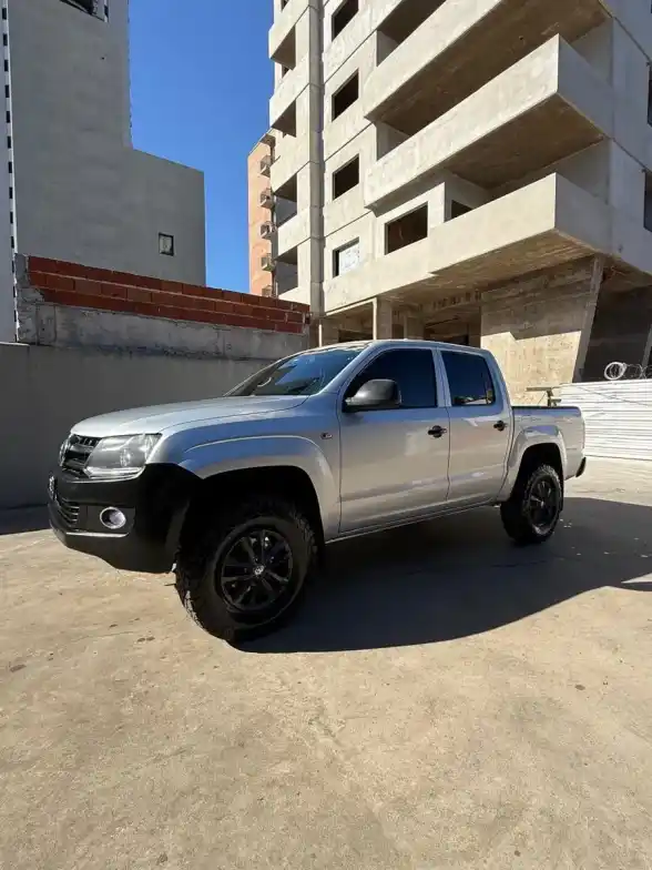 Volkswagen Amarok 2.0 Cd Tdi 140Cv 4X2 Startline 2015 - foto 2
