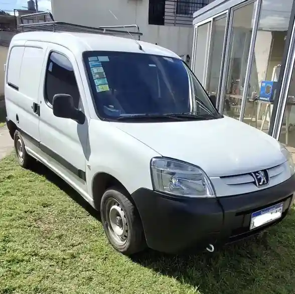 Peugeot Partner 2018 - foto 1