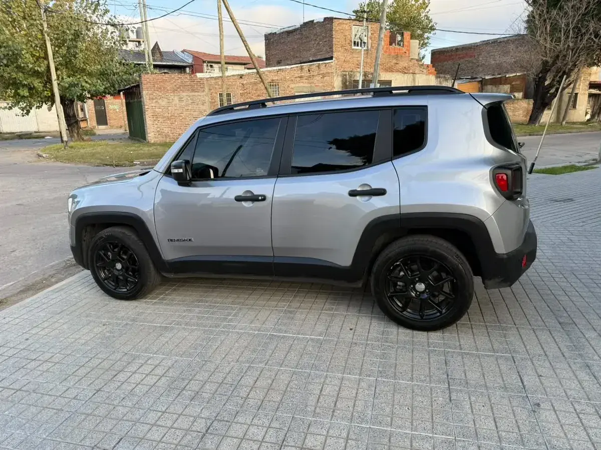 Jeep Renegade 1.8 Sport At 2019 - foto 4