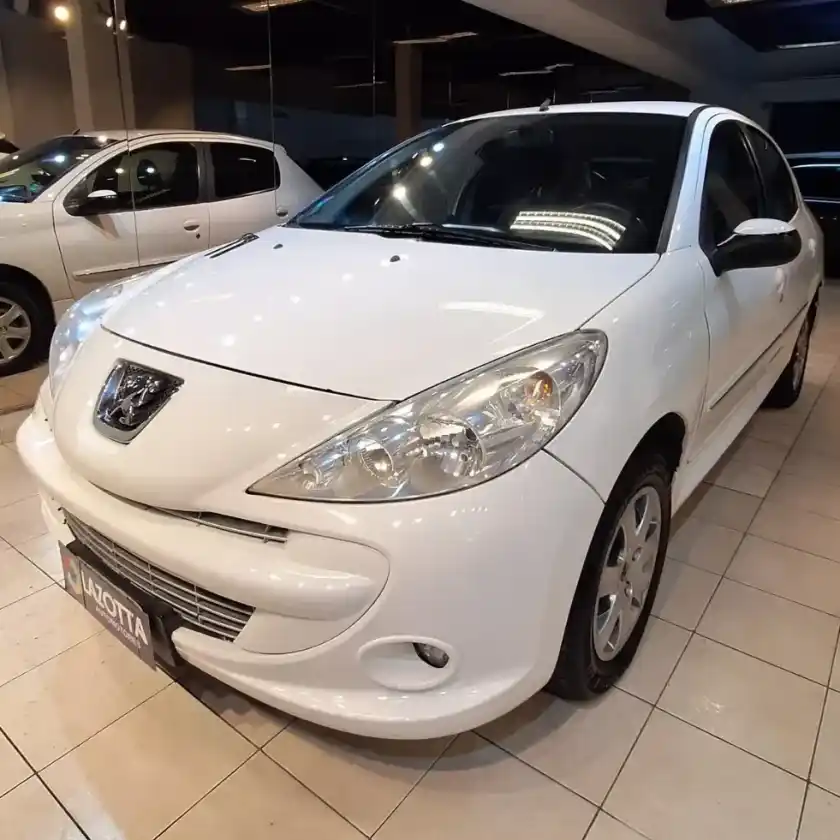 Peugeot 207 1.4 Allure 75Cv 2013 - foto 1