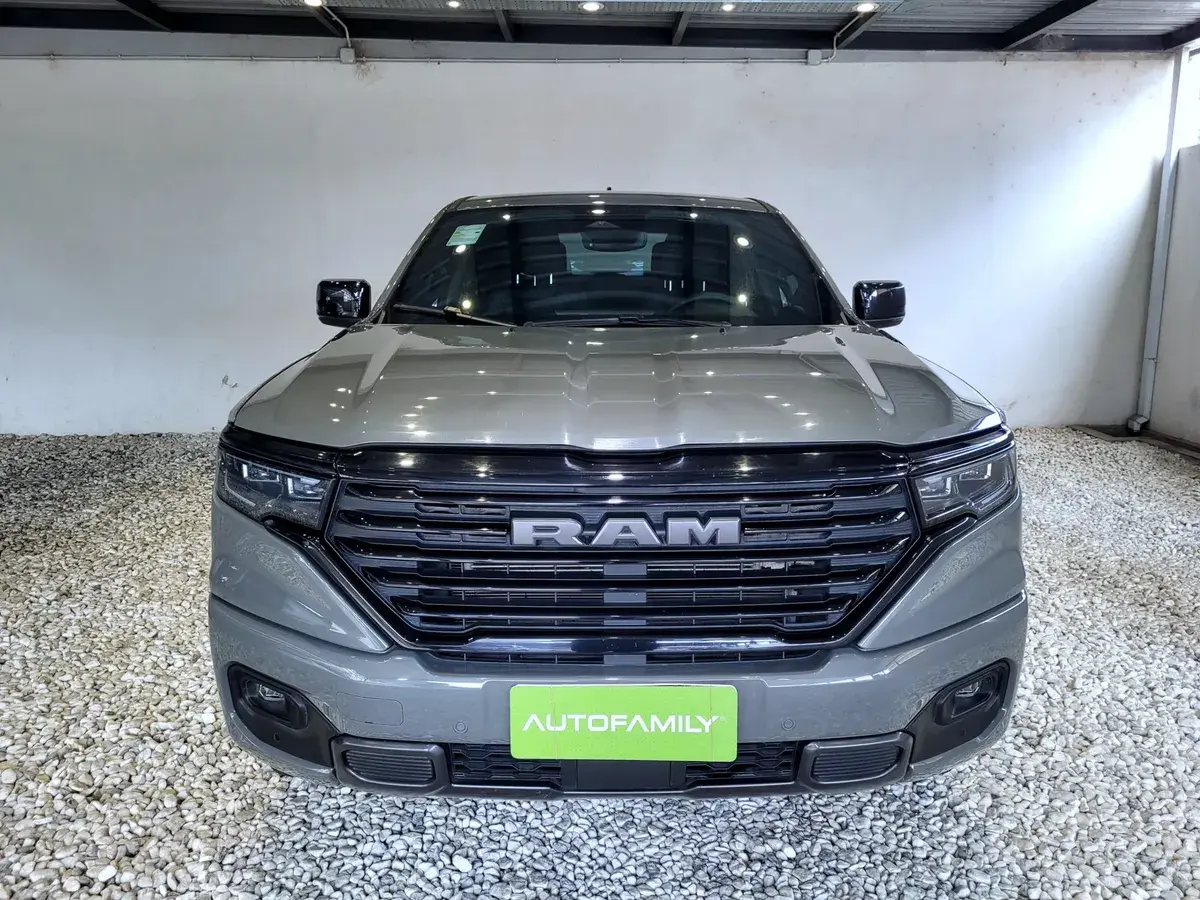 Ram Rampage 2.0 Laramie Night Edition Gme At9 4X4 2025 - foto 2