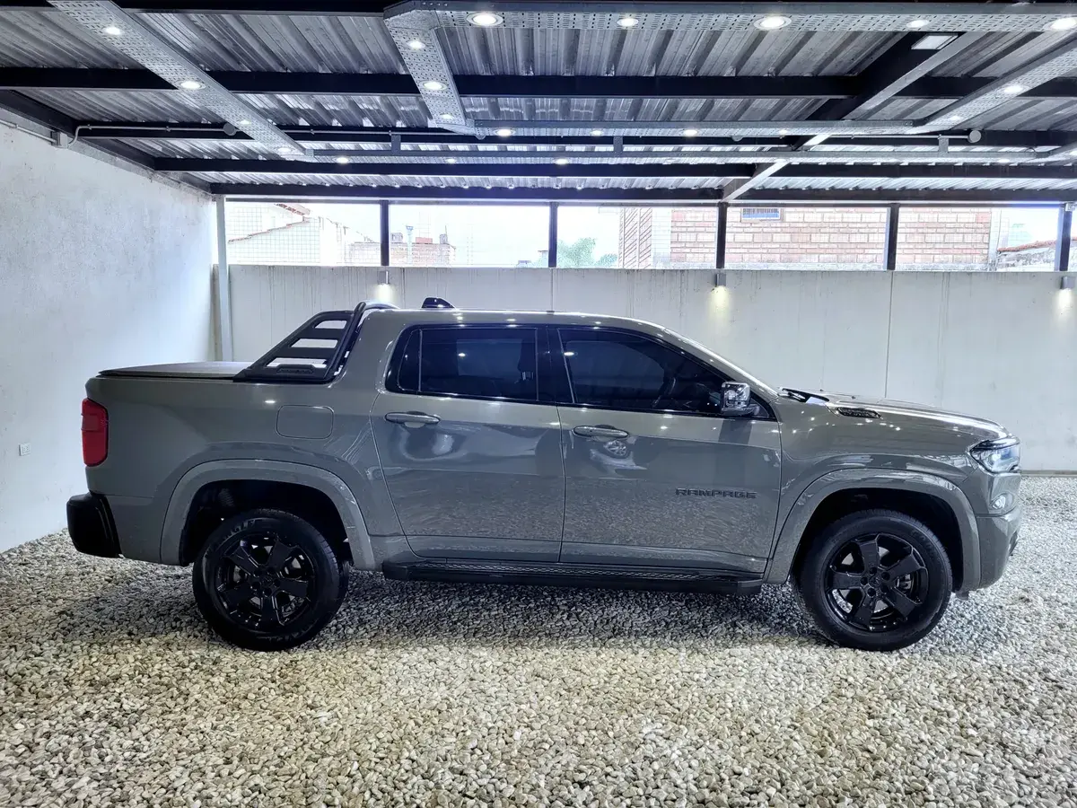 Ram Rampage 2.0 Laramie Night Edition Gme At9 4X4 2025 - foto 4