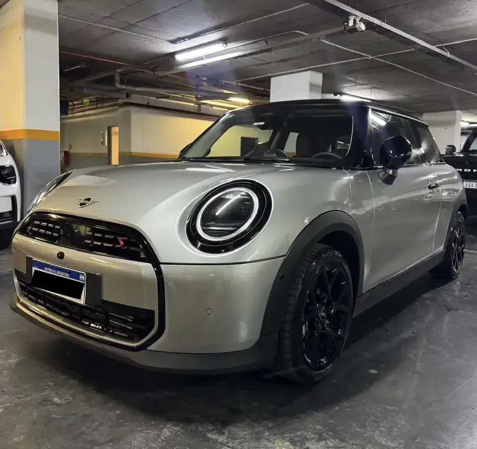 Mini Cooper S 2025 - foto 1