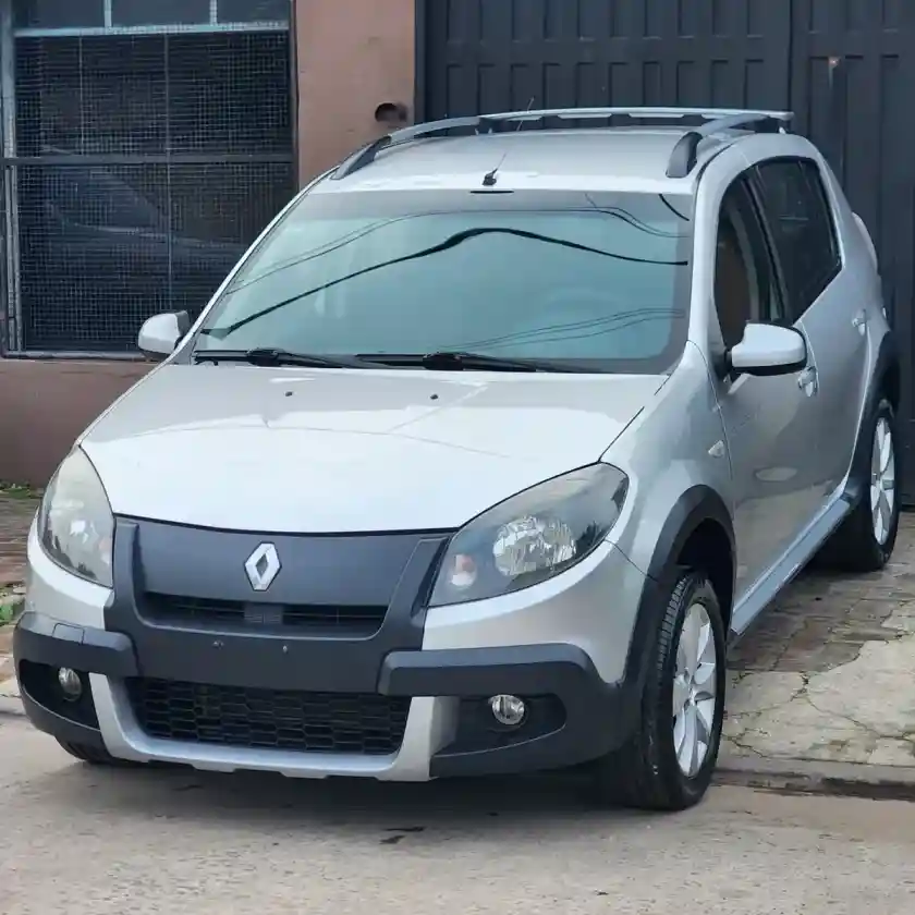 Renault Sandero Stepway 1.6 Confort 105Cv 2012 - foto 1