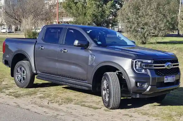 Ford Ranger 2.0 Cd 4X2 Xlt At 210Cv 2024 - foto 4