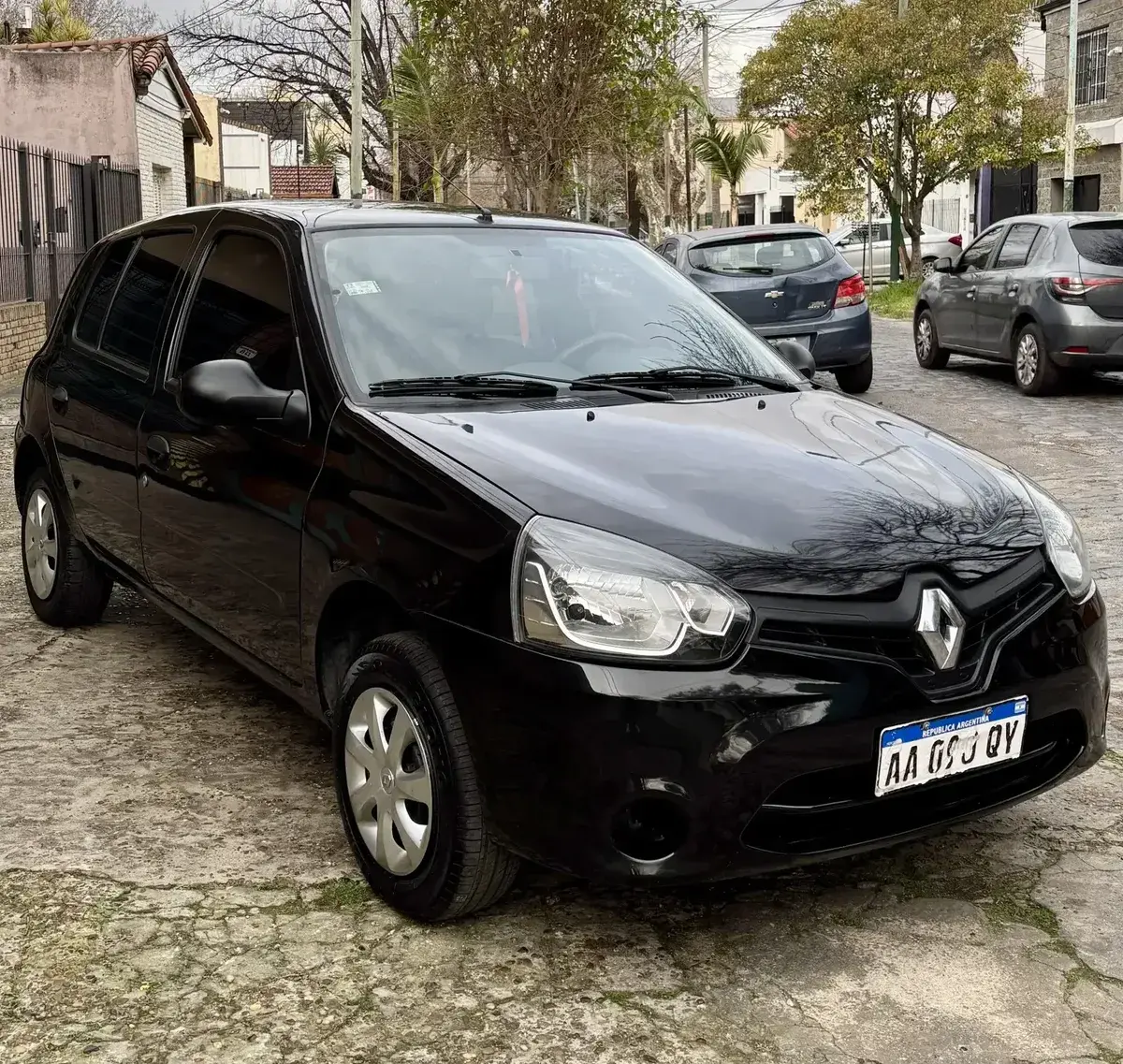 Renault Clio 1.2 Mio Confort Pack 5P 2016 - foto 1