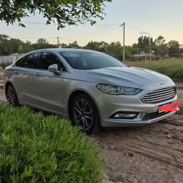 Ford Mondeo 2017 - foto 1