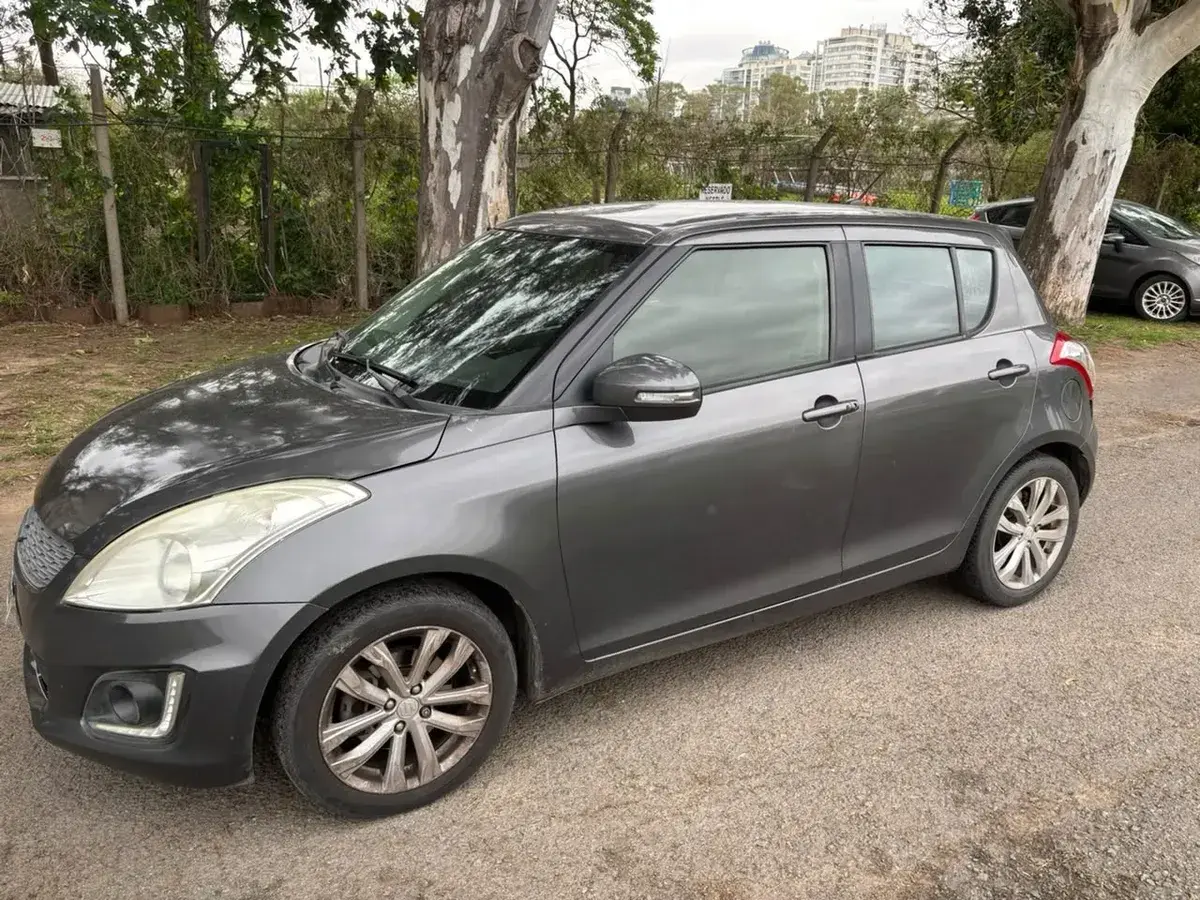 Suzuki Swift 2015 - foto 1