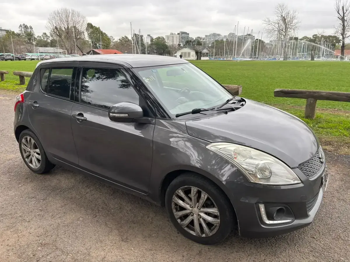 Suzuki Swift 1.4 Glx Mt 2015 - foto 4