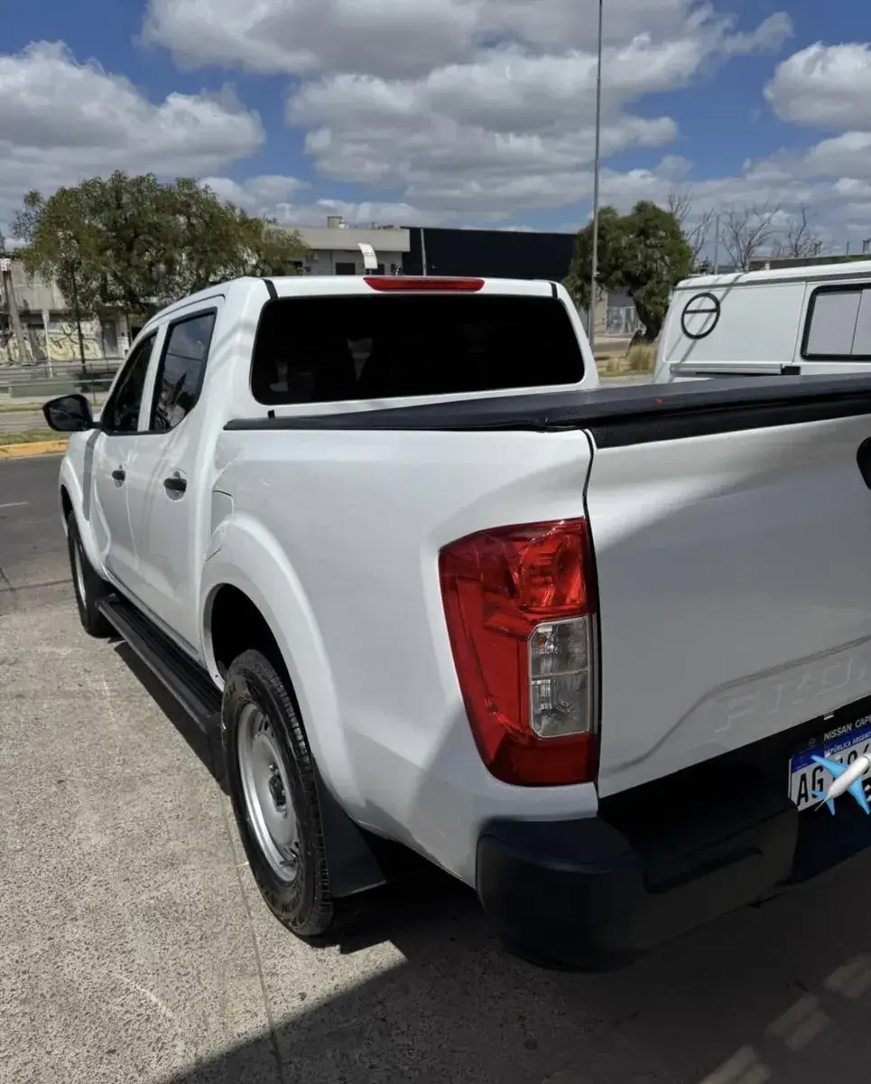 Nissan Frontier 2.3T S 4X2 Mt L22 2025 - foto 3