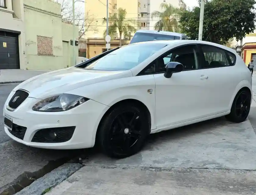 Seat Leon 1.8 Style Tsi 160Cv 2010 - foto 2