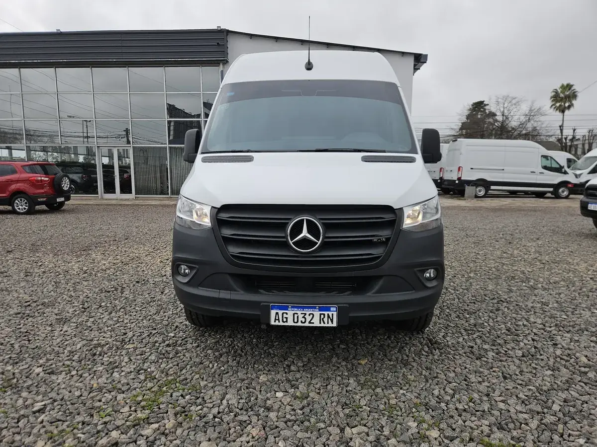 Mercedes-Benz Sprinter 416 Cdi Furgón 3665 Te V2 2023 - foto 2