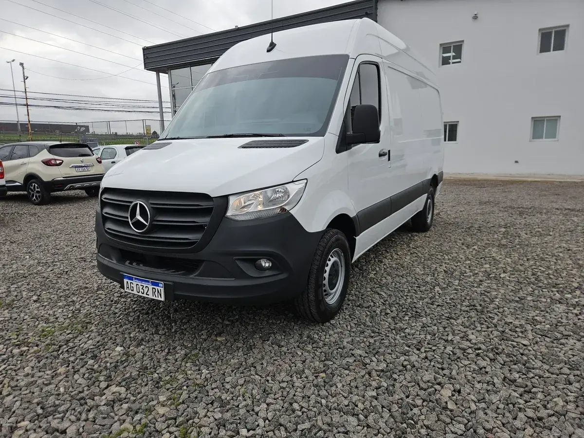 Mercedes-Benz Sprinter 416 Cdi Furgón 3665 Te V2 2023 - foto 3