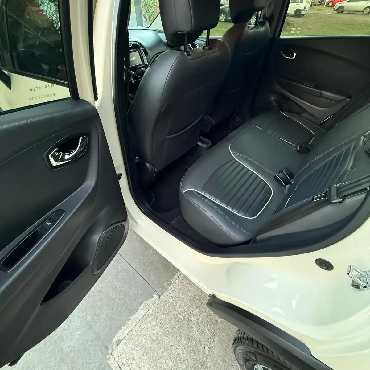 Renault Captur 1.6 Intens Cvt 2019 - foto 3