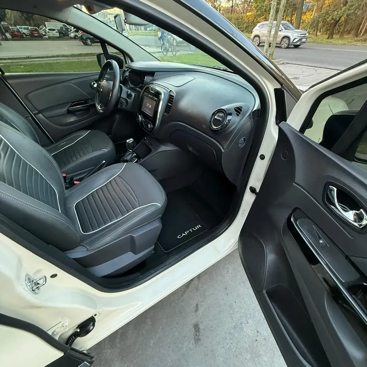 Renault Captur 1.6 Intens Cvt 2019 - foto 4