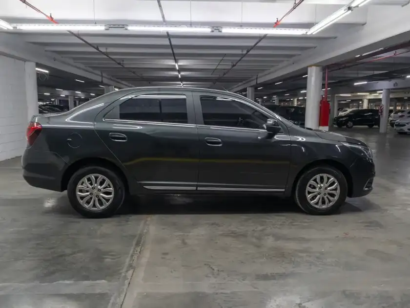 Chevrolet Cobalt 1.8 Sedan Ltz At 2017 - foto 4