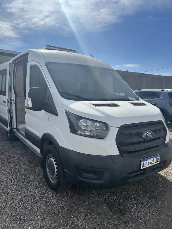 Ford Transit 2.2 Furgon Largo 350L 2024 - foto 2