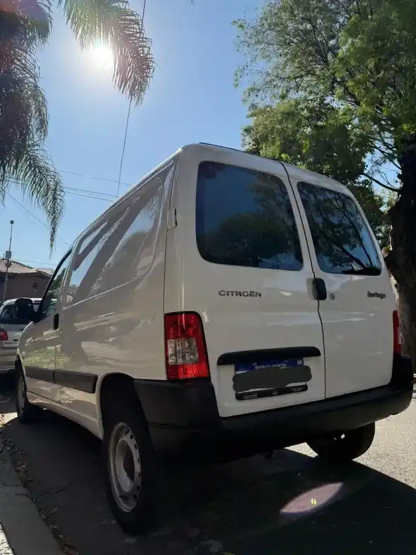 Citroën Berlingo Furgon 1.6 Bussines Hdi 92Cv Am54 2022 - foto 3
